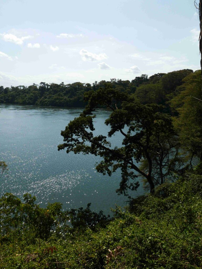 Explore pearl of Africa